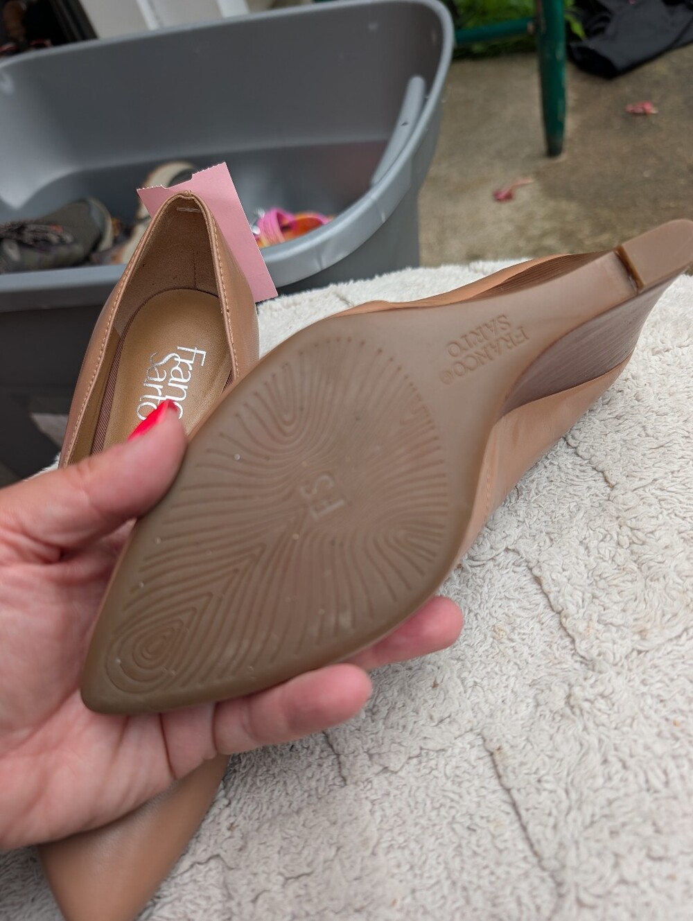 NWOT Franco Sarto Nude Beige Wedges Size 8.5 - Picture 4 of 4